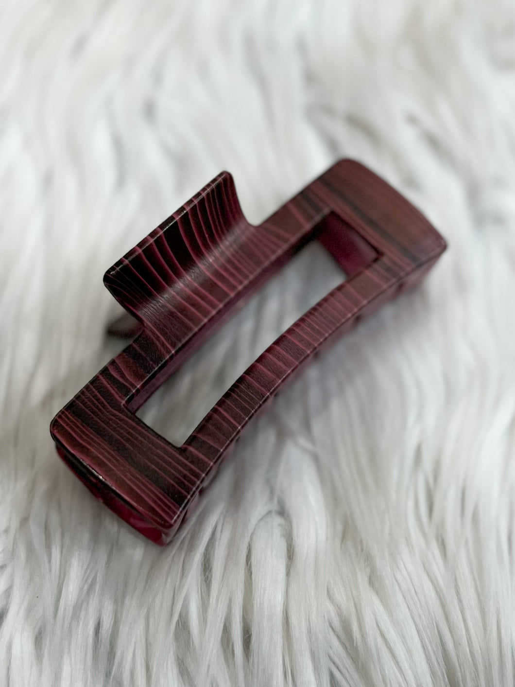 Fun & Fabulous: Plum Claw Clip