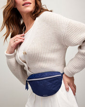 Load image into Gallery viewer, Vera Bradley: Classic Navy Belt Bag
