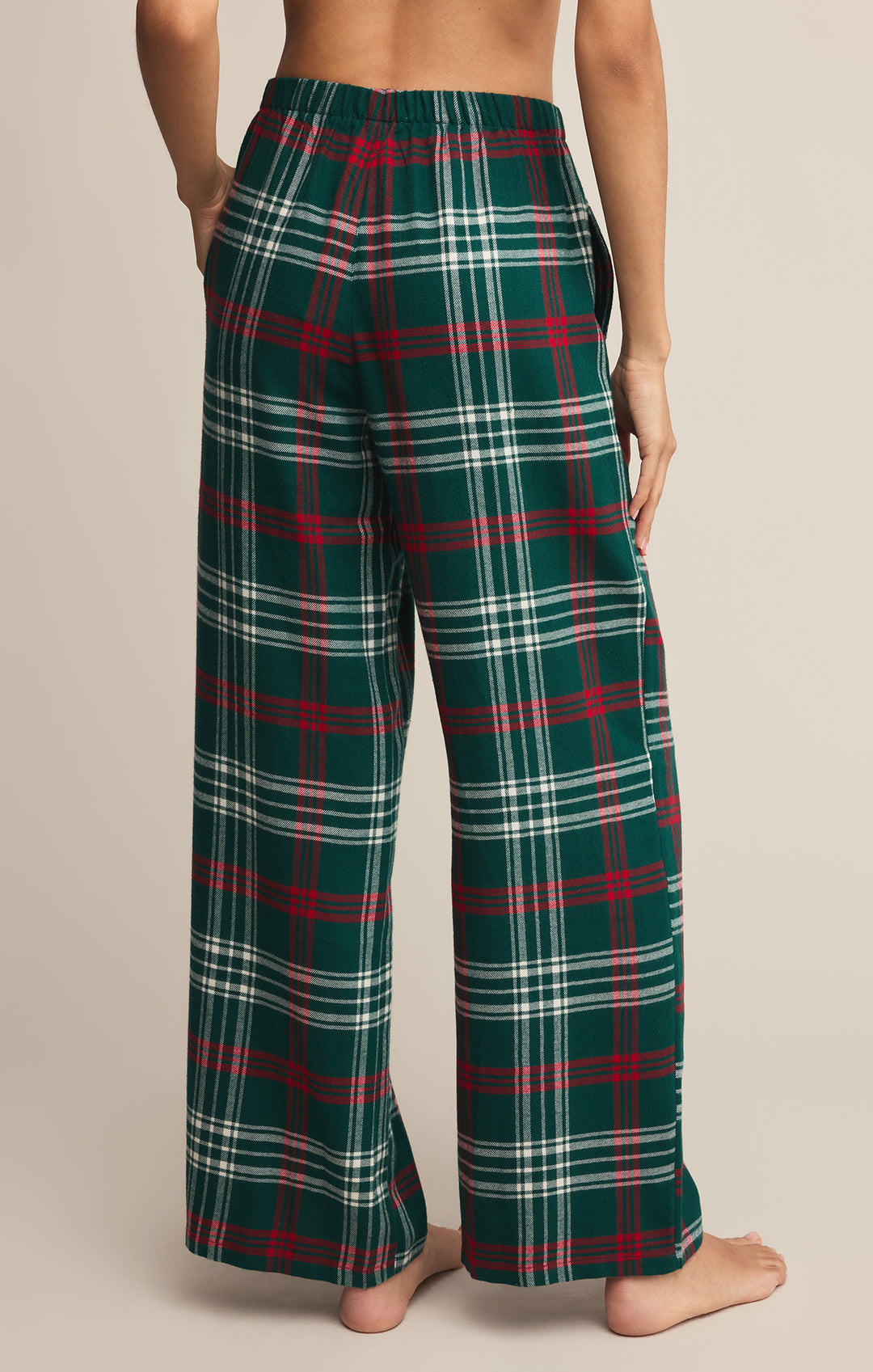 Z Supply: Hangout Plaid Pant in Mistletoe