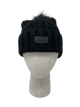 Ugg: W Cable Beanie with Pom in Black