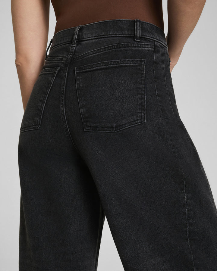 Spanx: Auth Stretch Barrel in Black (21593R)