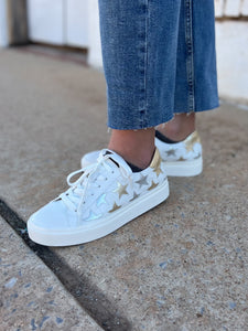 Vaneli: Yolen White Metallic Star Sneakers