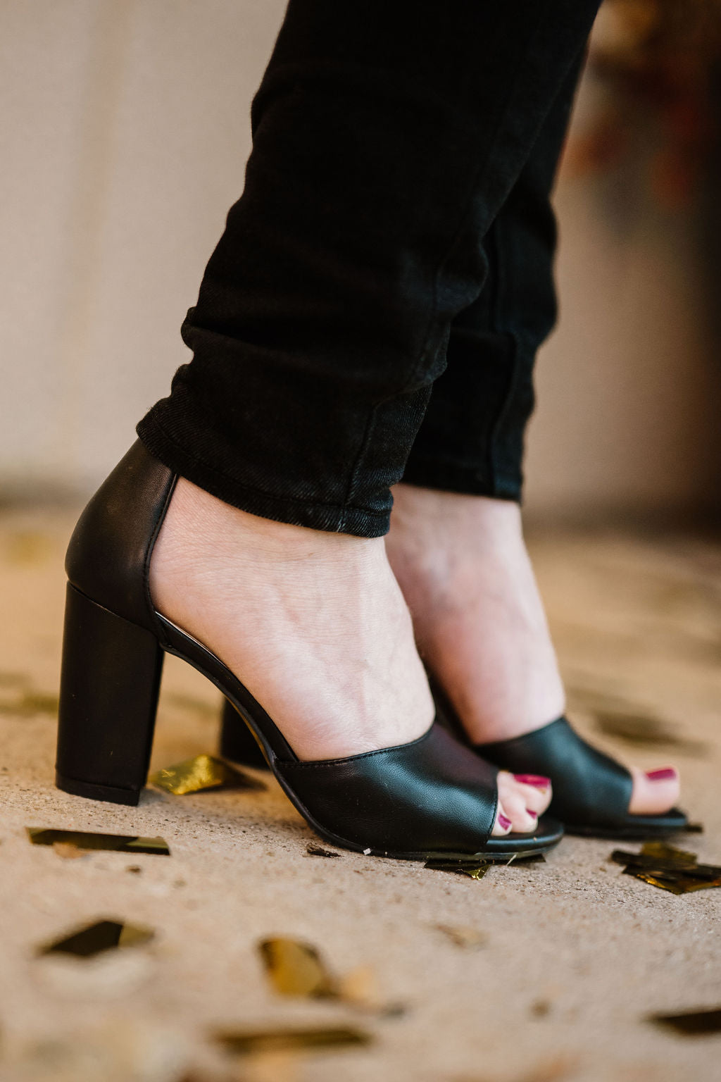 Jessica Simpson: Sherron Leather Ankle Strap Heel in Black