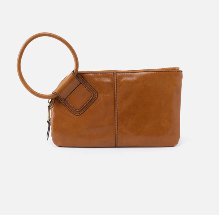 Hobo: Sable Wristlet in Truffle