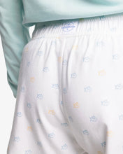 Load image into Gallery viewer, Southern Tide: Classic Skipjack Lounge Short
