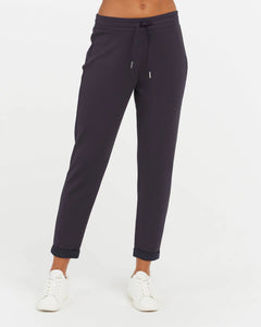 Spanx: AirLuxe Tapered Pant in Navy - 50240R