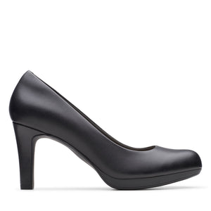 Clarks: Adriel Viola - Black - The Vogue Boutique