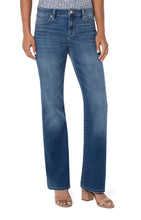 Load image into Gallery viewer, Liverpool: Lucy 32 Inch Inseam Bootcut Jeans in Yuba Wash

